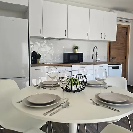 Apartman Ea Summer House *